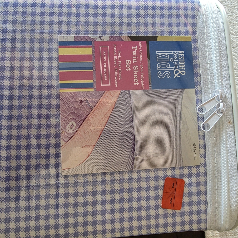 Blue and White Gingham Twin Sheet Set